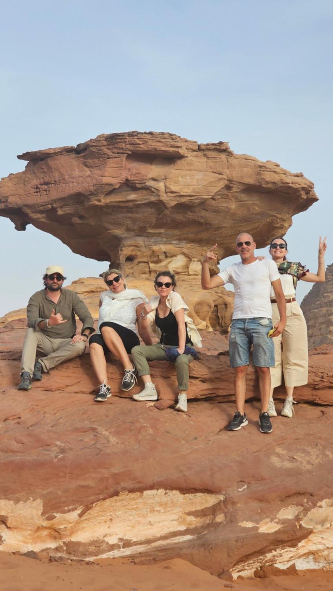 Titanic Camp Bed & Breakfast Wadi Rum Exterior photo